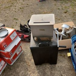 Cabelas Ground Meat Mixer