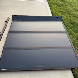 Real Truck Tonneau Cover