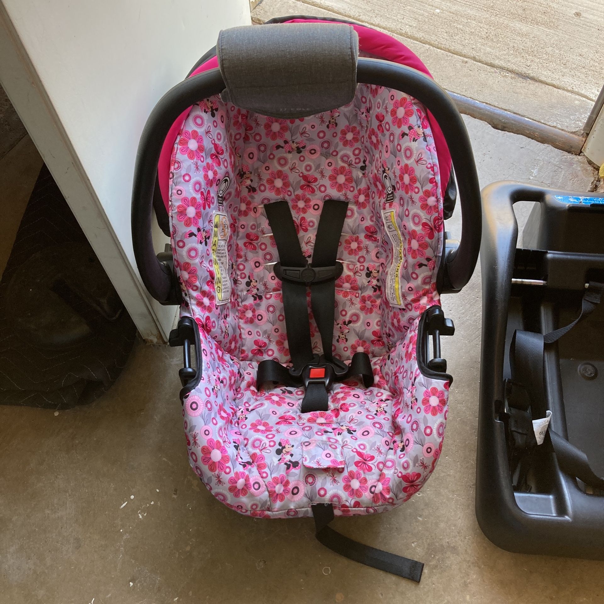  Rear Facing Car Seat With Base