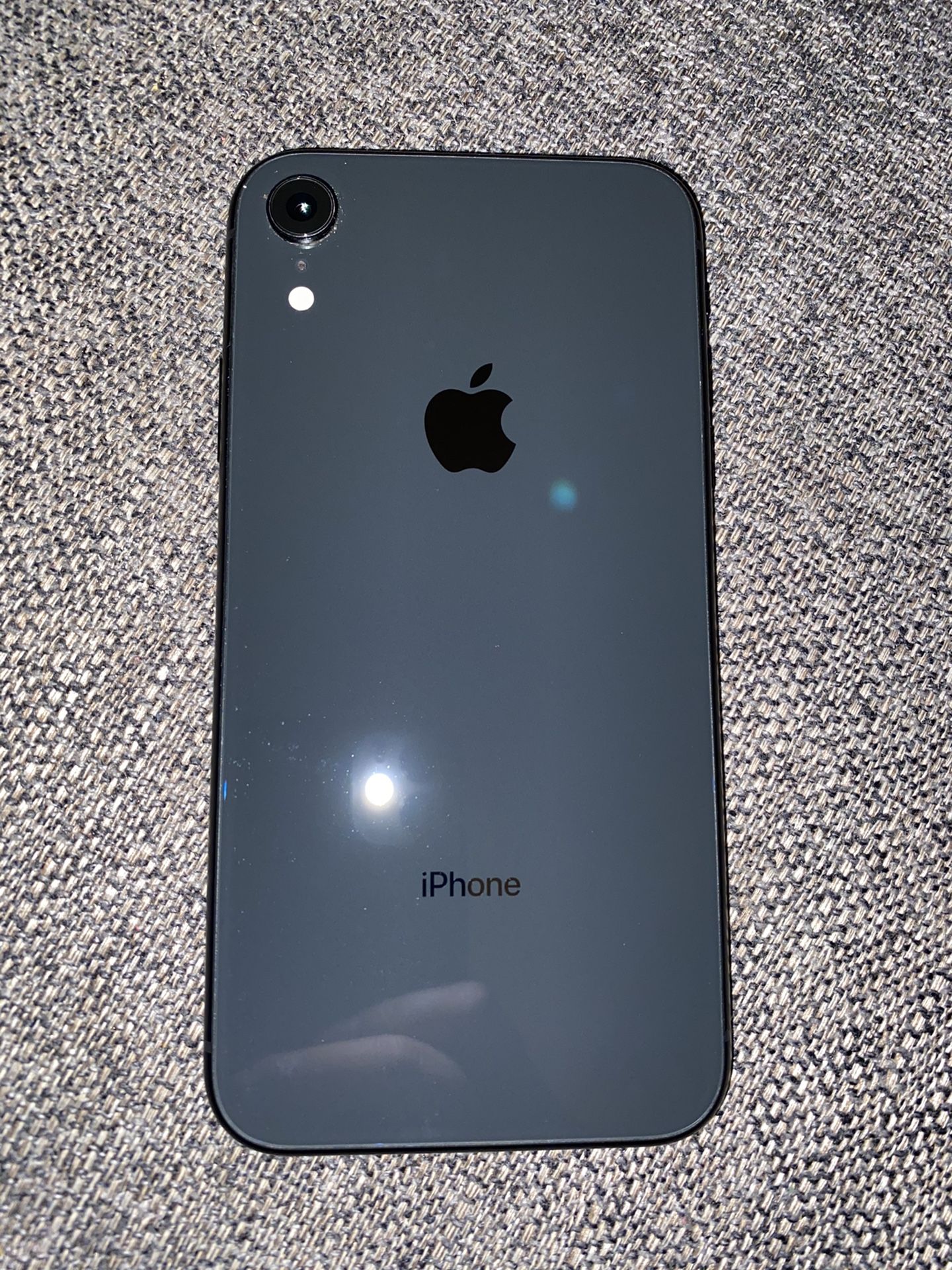 iPhone XR
