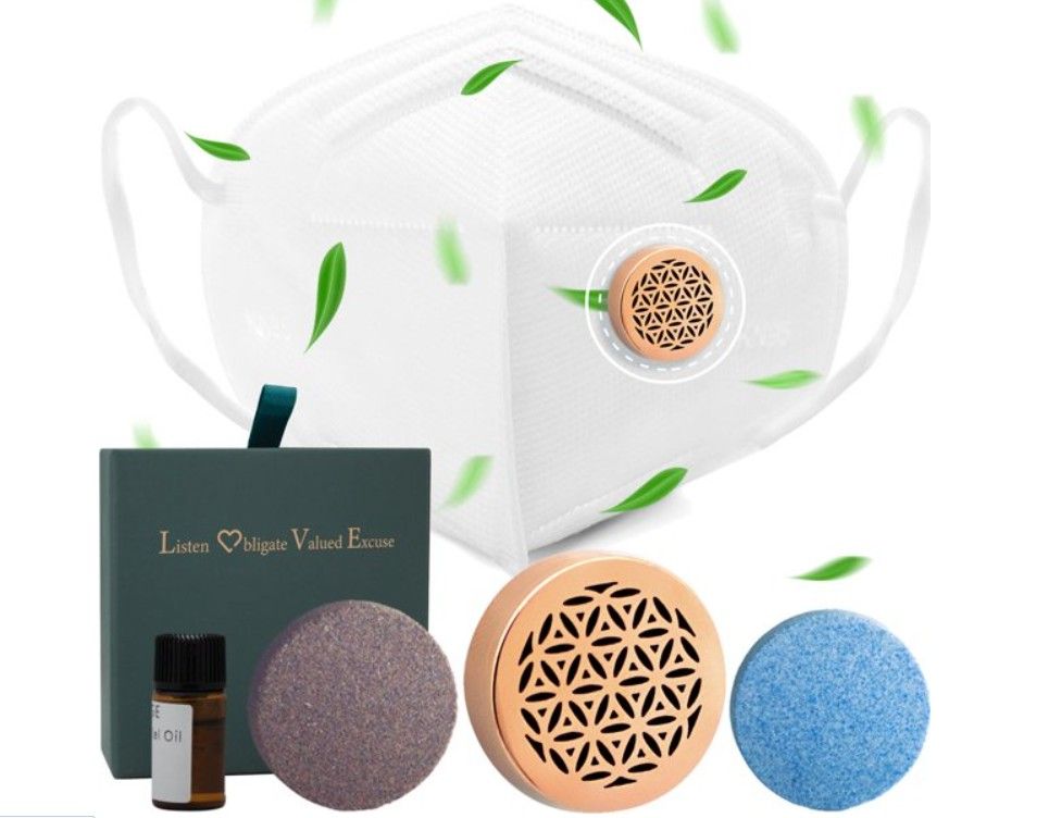 Mini Oil Diffuser with Essential Oil Set