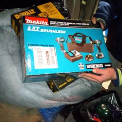 XT269M 18v Lithium-Ion Brushless 2-Piece Combo Kit ( Hammer Drill/ Impact Driver)