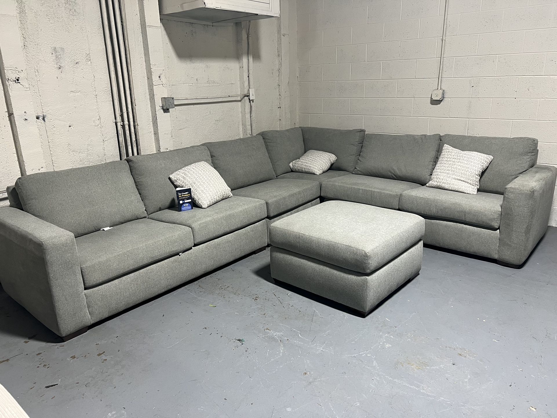 SECTIONAL COUCH SOFA 