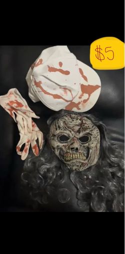 Costume