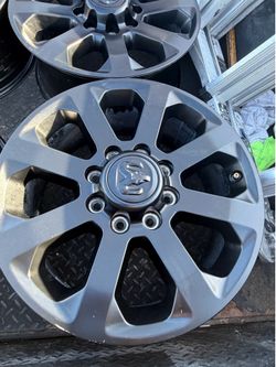 Midnight edition wheels for ram 8lugs