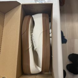 Marshmallow Gum Vans