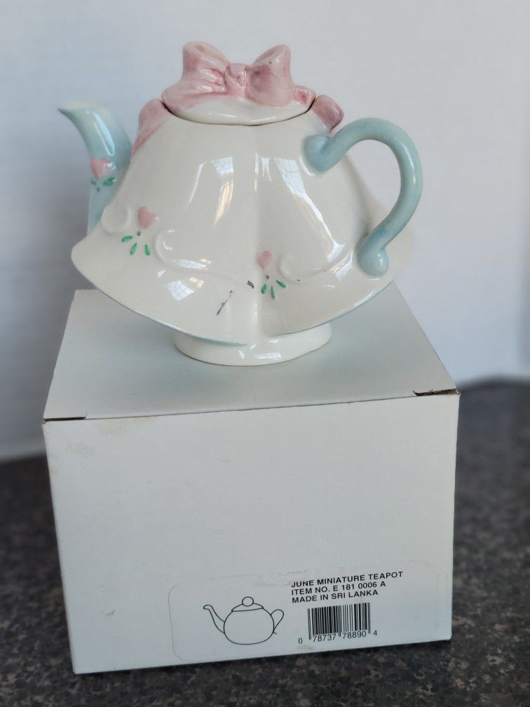 VTG Ceramic Mini Collectible Teapot  June "Wedded Bliss" W/ Original Box