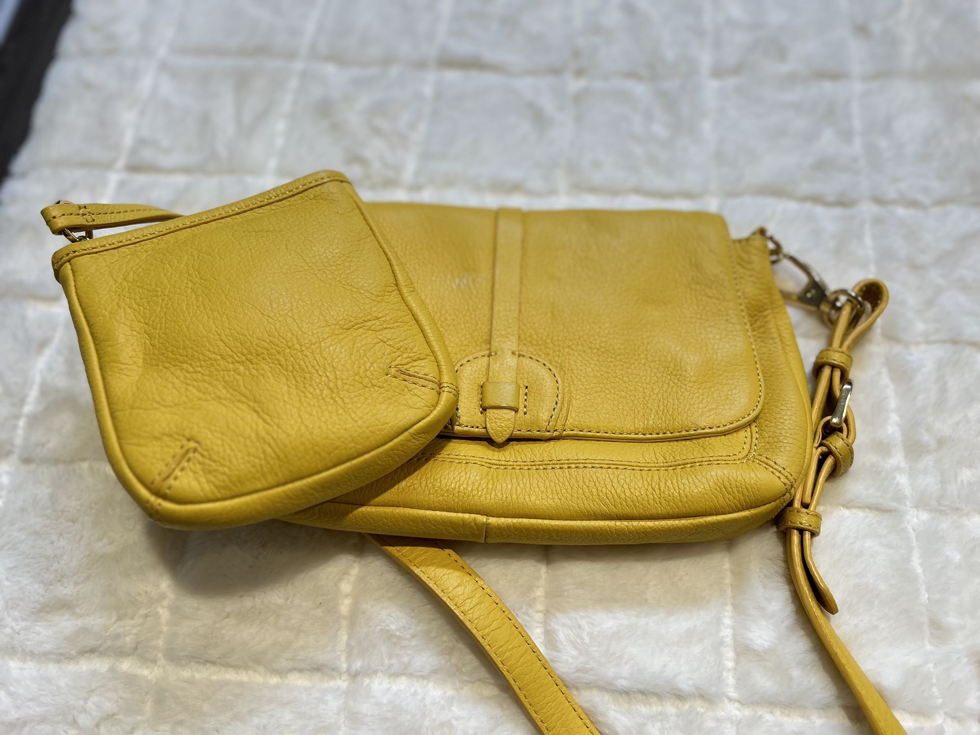 Isaac Mizrahi Yellow Leather Shoulder Bag