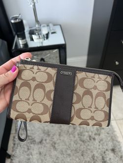 Coach Wallet Free Shipping