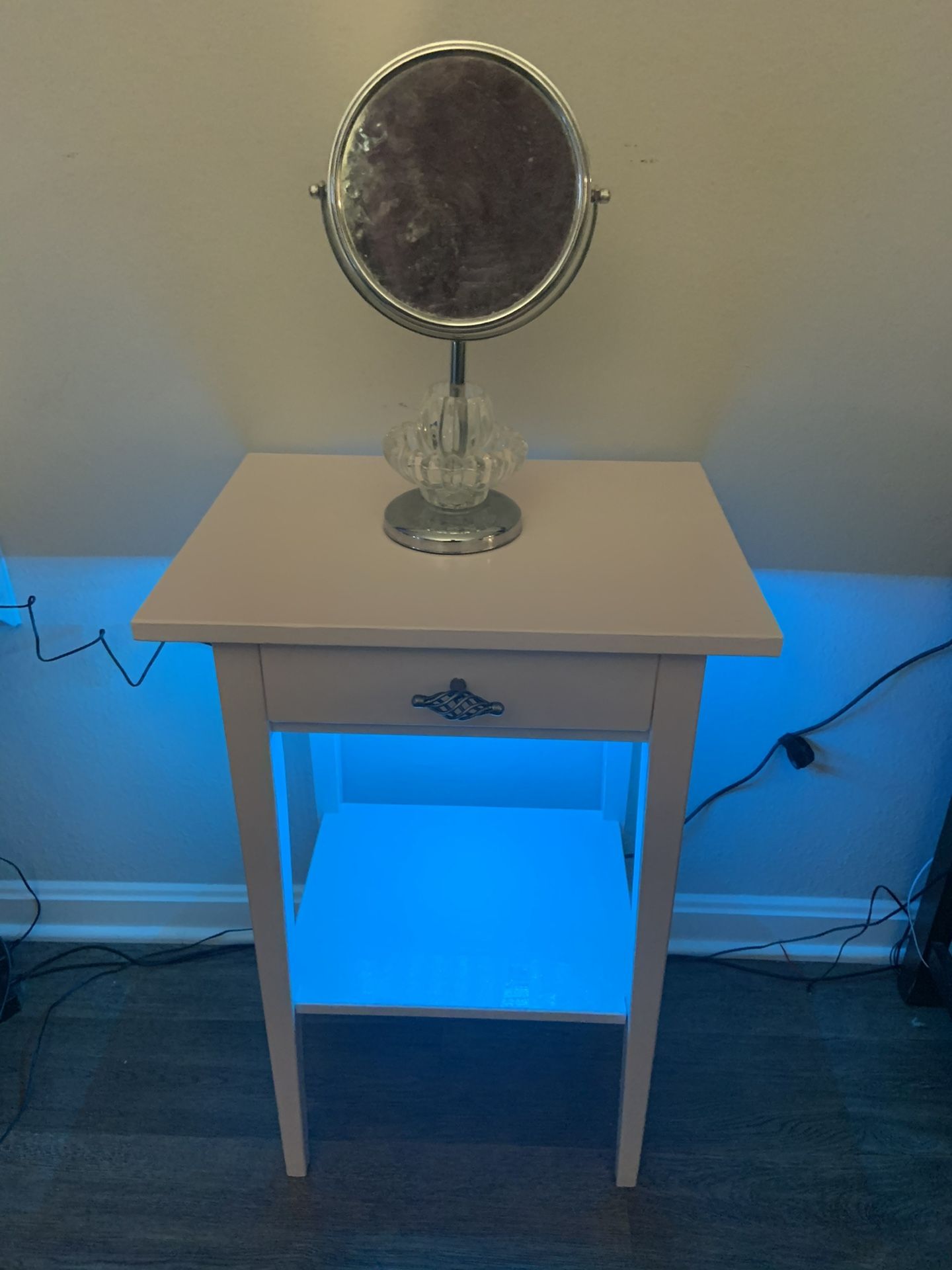 Baby Pink Color Table