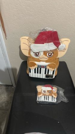 Loungefly Gremlins Gizmo  Holiday Keyboard Backpack