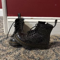 Dr Marten Kids Boots 