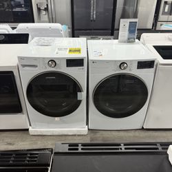 LG - Smart 4.5 Cu Ft Front Load Washer With Steam Wash & 7.4 Cu Ft Smart Gas Dryer Set In White ❤️