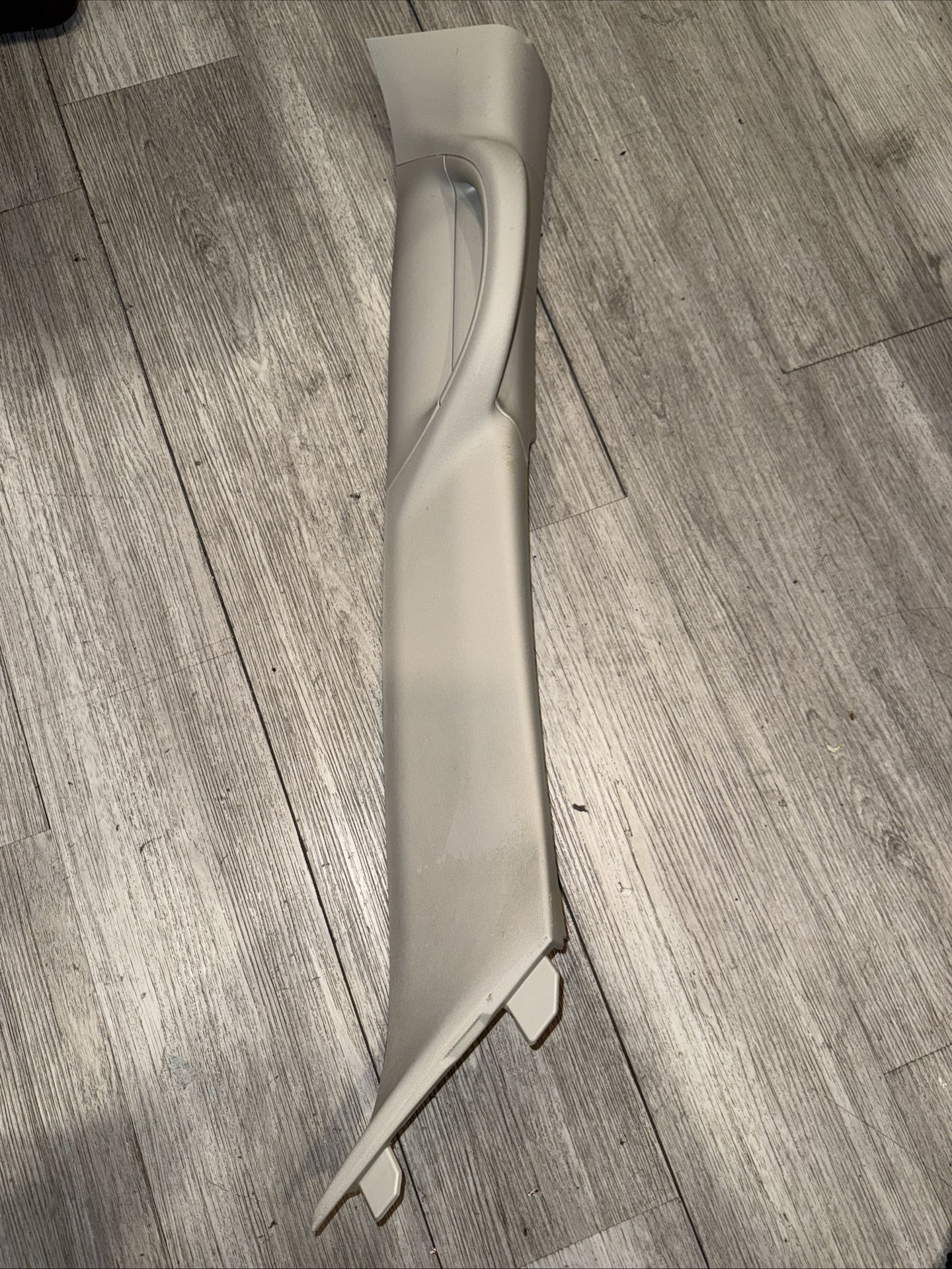 2017-2024 CHRYSLER PACIFICA FRONT RIGHT SIDE A PILLAR TRIM COVER PANEL OEM