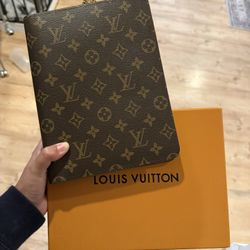 lv desk agenda 