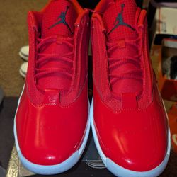 Jordan Max Aura 6 Varsity Red