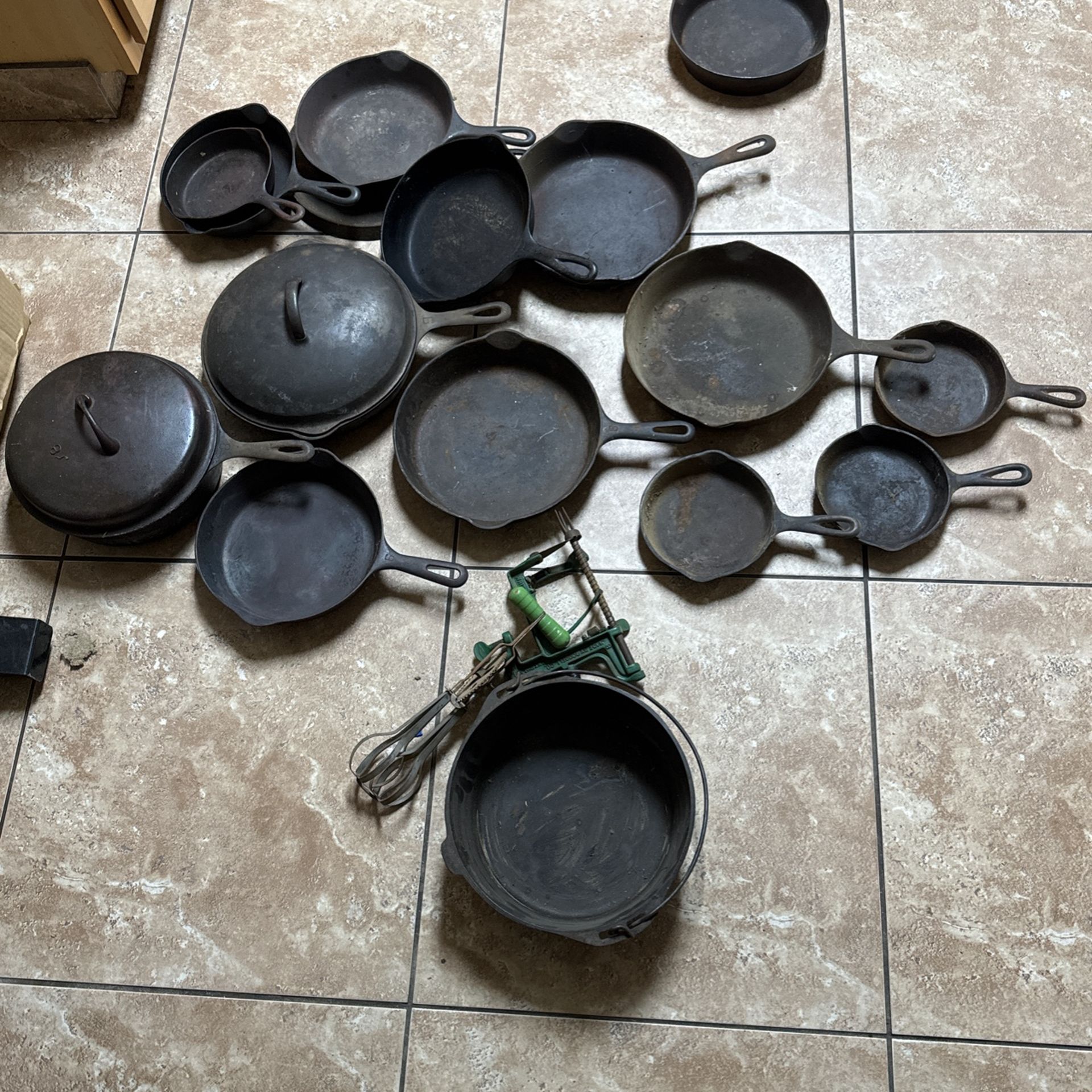 Griswold Vintage Antique Skillets