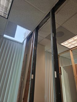 Metal Frame Amd Wood Frame 