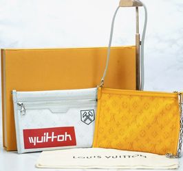 Louis Vuitton Flat Mensenger Bag