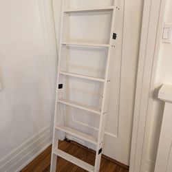 FREE Blanket Rack Ladder