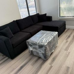 Brand New Black Sectionals With Free Ottoman 