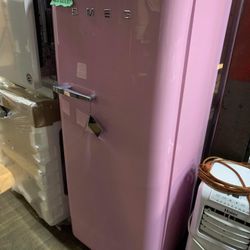 smeg 50s retro refrigerator freezer 