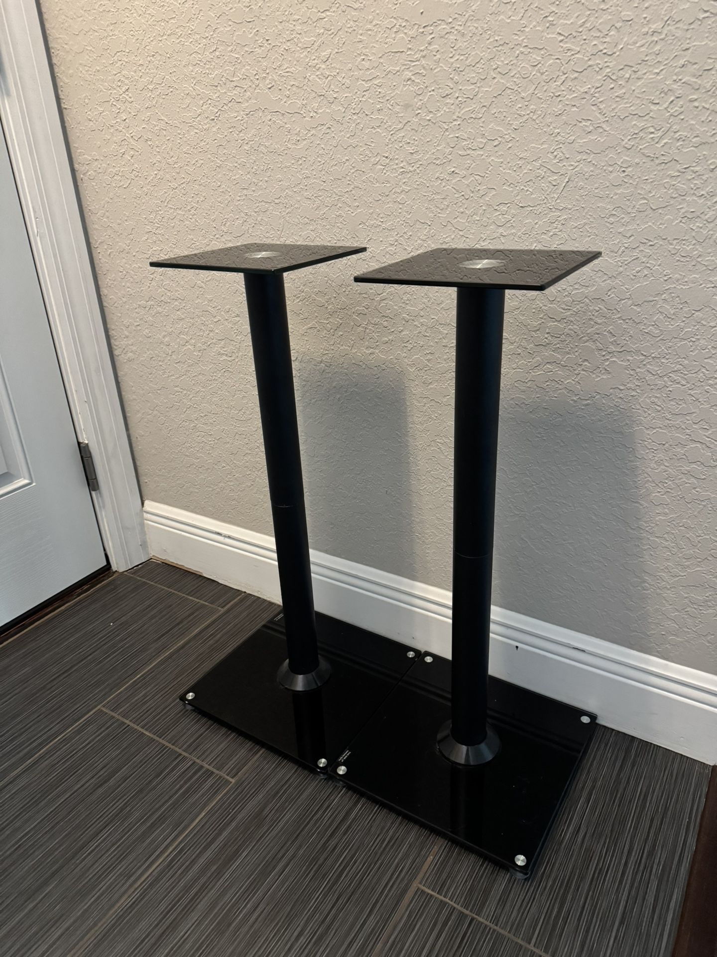 Perlesmith Speaker Stands