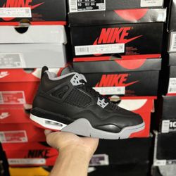 DS Jordan Bred 4 Reimagined size 6Y