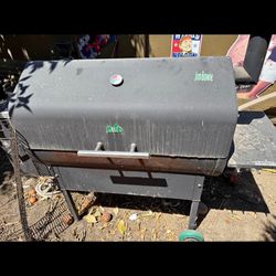 Green Mountain Grills Jim Bowie Pellet Grill – $80