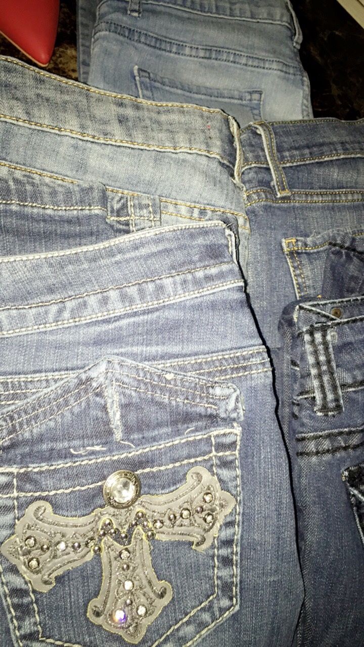 5jeans-5shorts Charlotte Russe, Miss Me Chic, Levi