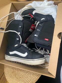 Snow board boots $60 Size 9