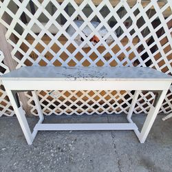 Console Granite on top