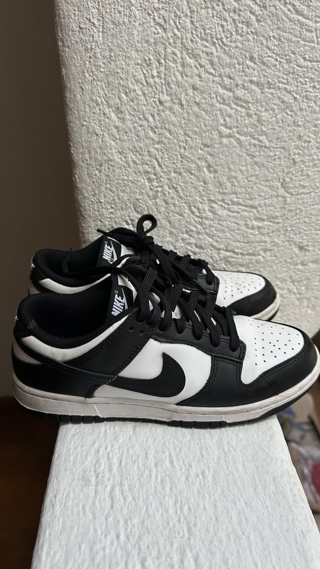 Used Nike Dunk Low Panda Size 8 Women