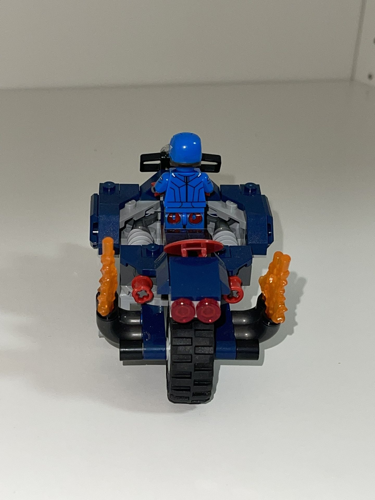 LEGO Captain America Motor Bike