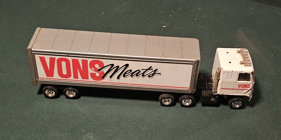 Vons Delivery Truck toy decoration