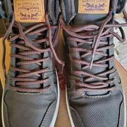 Mens Levi Boots Size 8