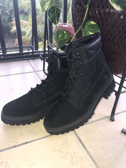 NEW TIMBERLAND BLACK WOMEN BOOTS US SIZE 7