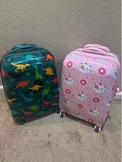 Kids luggage