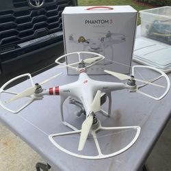 DJI Phantom 3 Drone