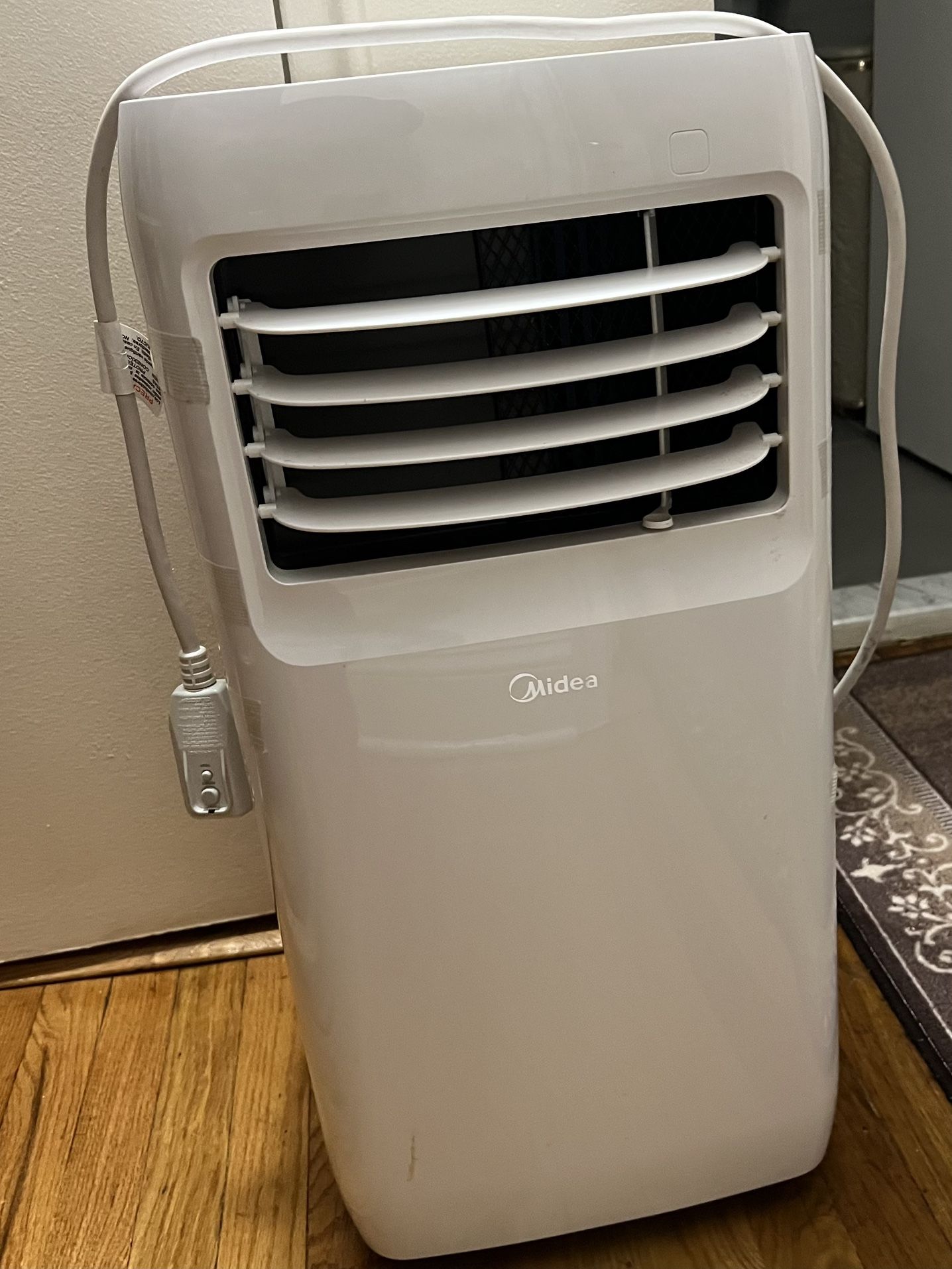 Midea Portable A/C 8000BTU
