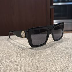 Versace Women’s Sunglasses No Box 