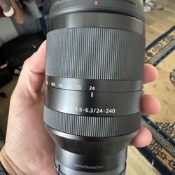 Sony 24-240 