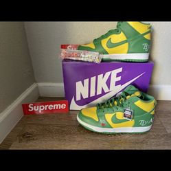 Nike SB Dunk Supreme 