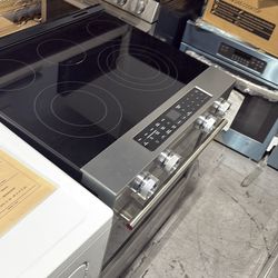 KitchenAid electric stove slide in