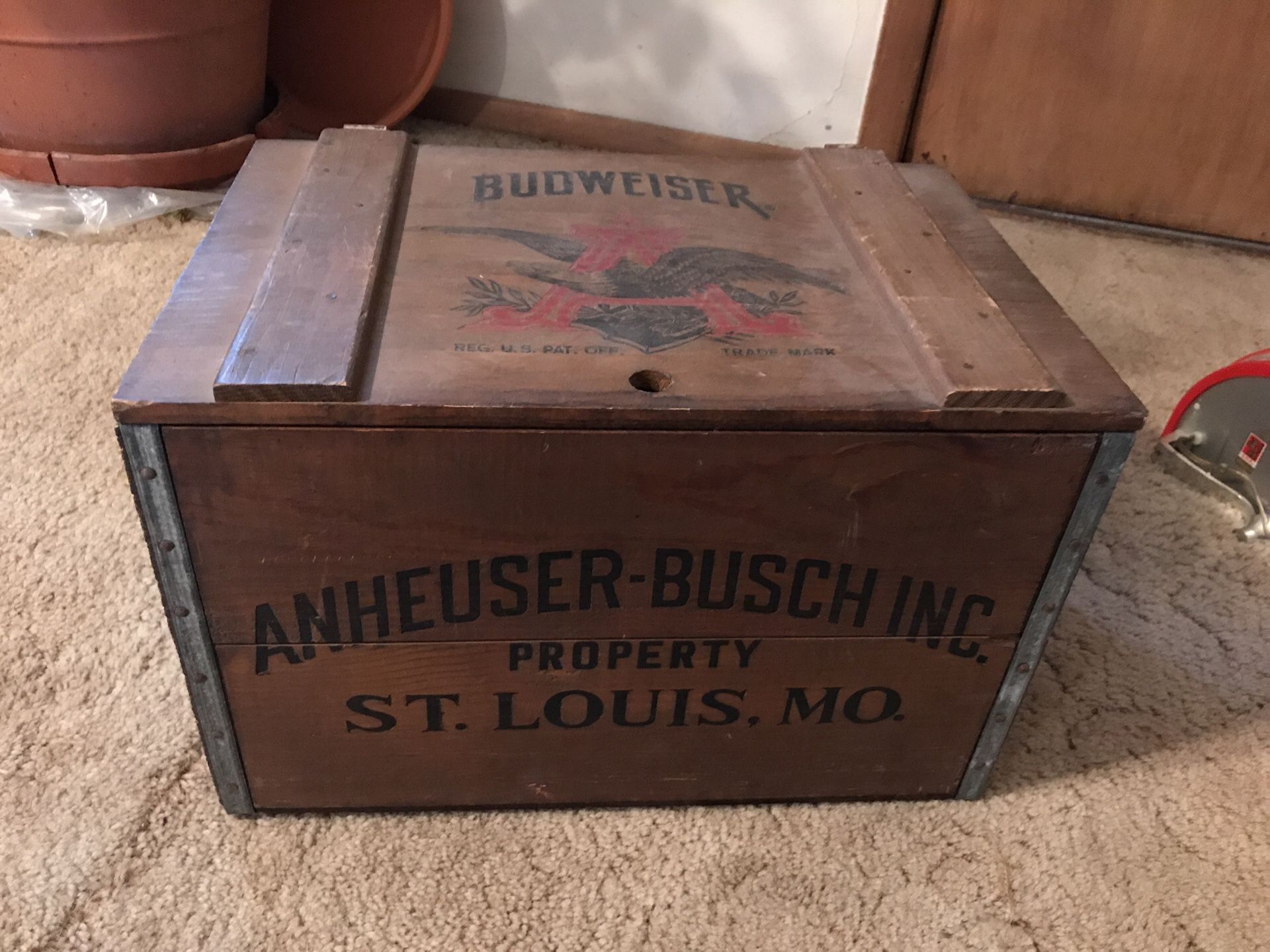 Anheuser-Busch Budweiser Beer wood crate box, centennial 1876-1976 St. Louis Mo.