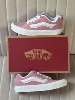 VANS KNU SKOOL