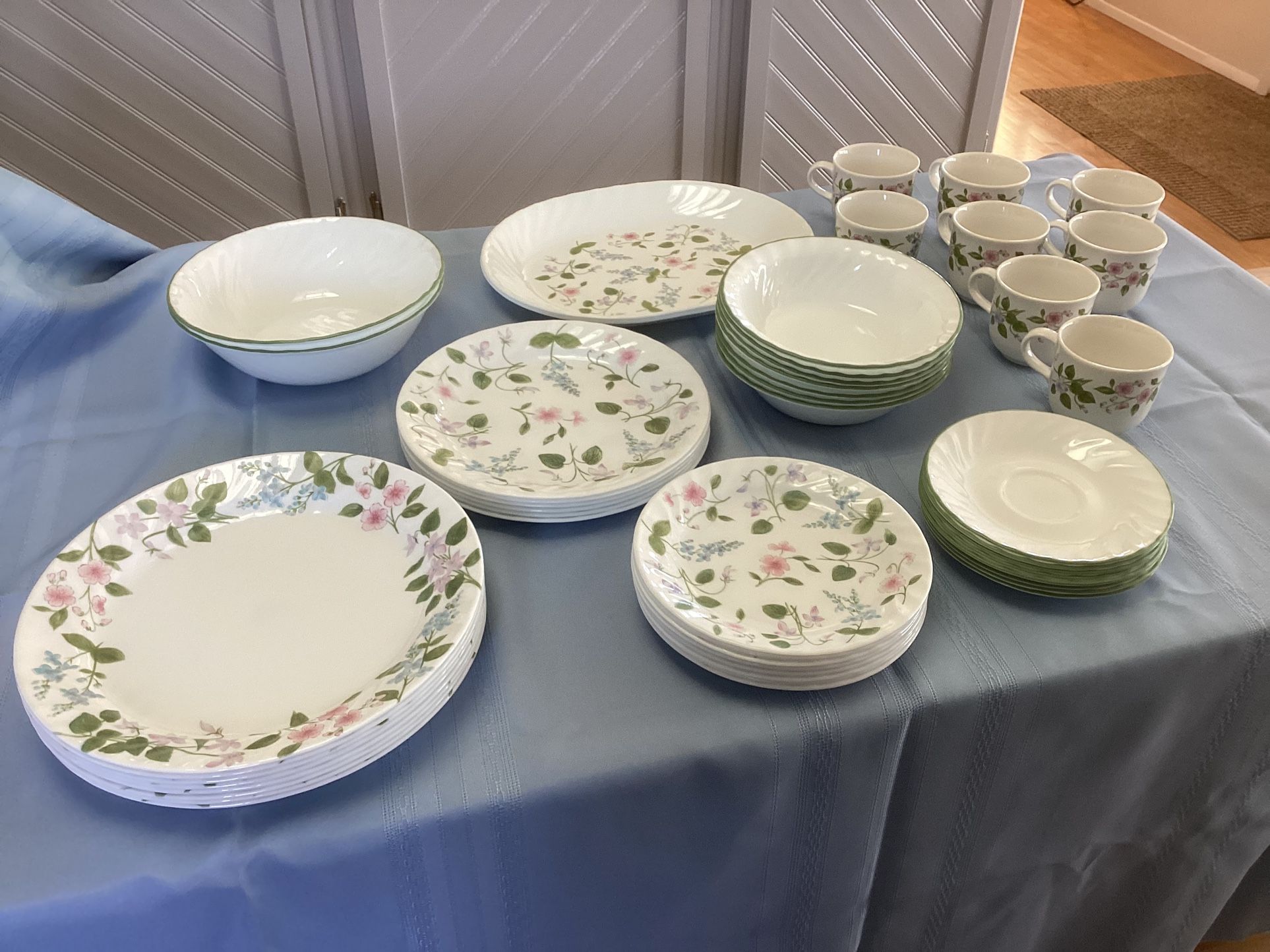 Corelle Dishes Delicate Array Pattern