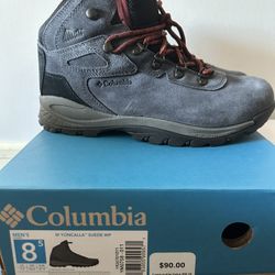 Columbia Male Hiking Boots 