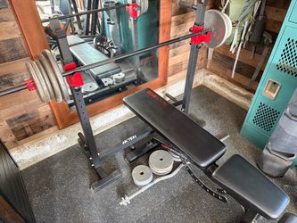 Bench Press, 2 Bars, 260lbs Plates