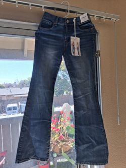 Boot cut jeans